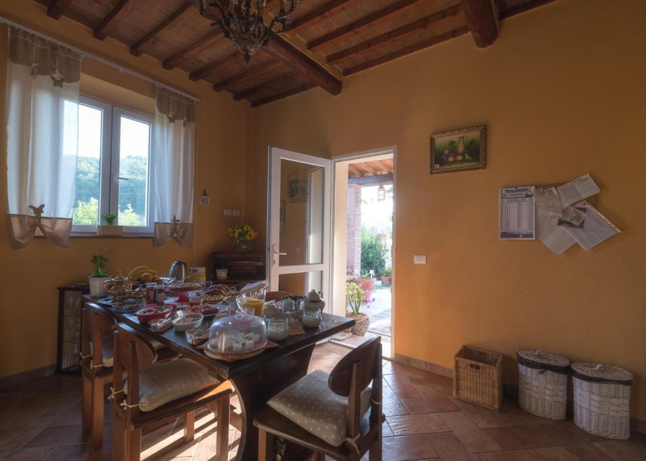 Bed and Breakfast La Casa Rossa Coiano Exterior foto
