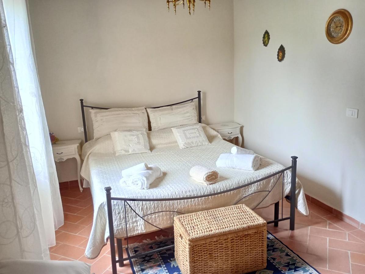 Bed and Breakfast La Casa Rossa Coiano Exterior foto